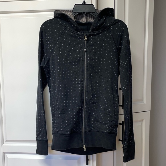 LULULEMON Rollin' With My Omies Hoodie
sz 2 - Picture 2 of 8